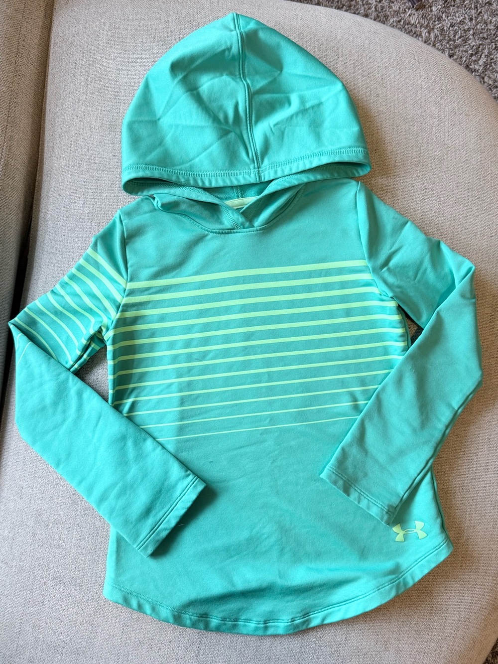 Under Armour Girls' Coldgear Hooded Sweatshirt with Cozy Lining